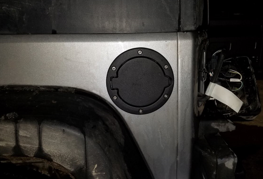 2014 jeep jk gas door