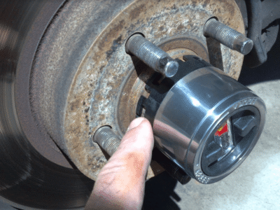 Ford Ranger & Mazda locking hub install picture