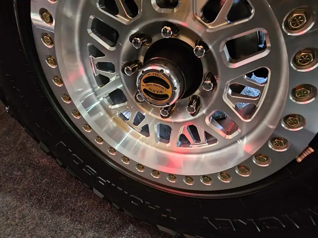 4x4 locking hubs 16