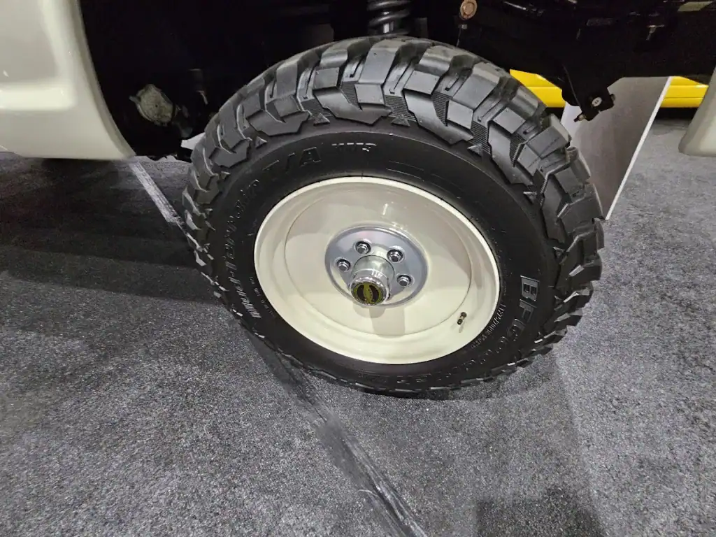 4x4 locking hubs 17