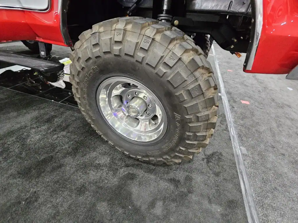 4x4 locking hubs 34