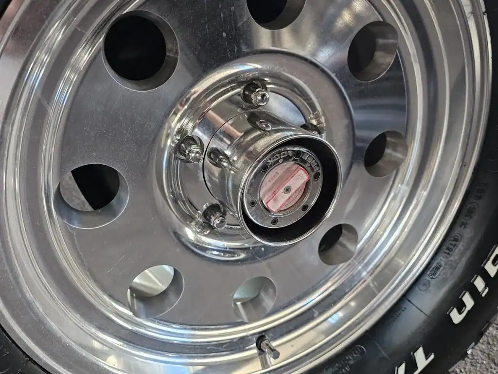 4x4 locking hubs 35