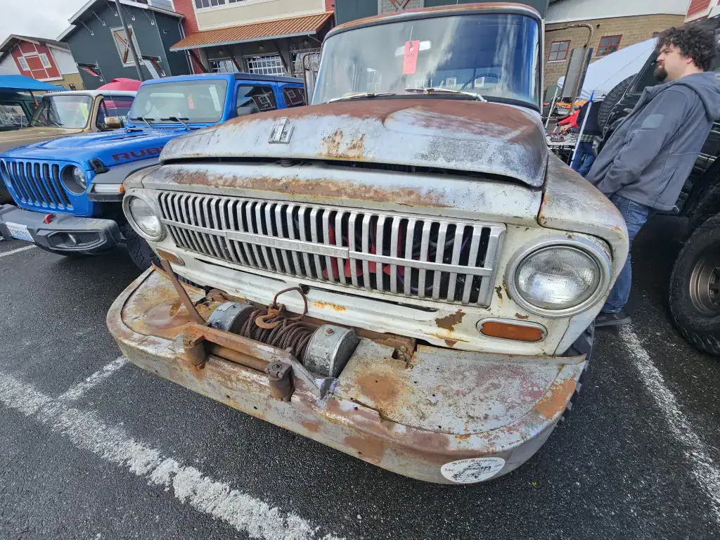 moonshiners 4x4 swap meet 33