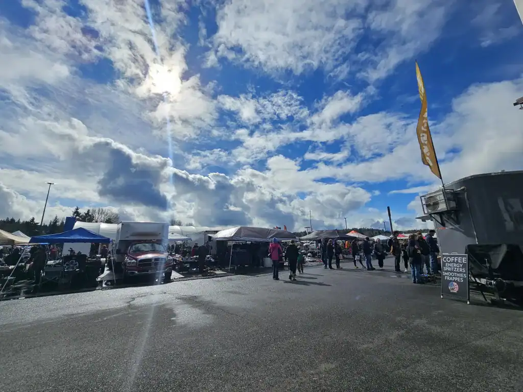 moonshiners 4x4 swap meet 35
